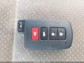 2012 Toyota Camry Hybrid — photo 11 of 16 | VIN 4T1BD1FK9CU060735
