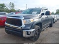 2017 Toyota Tundra — photo 2 of 16 | VIN 5TFUW5F16HX623557