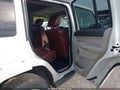 2006 Jeep Commander — photo 8 of 11 | VIN 1J8HH58N66C233776