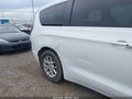 2025 Chrysler Pacifica — photo 6 of 18 | VIN 2C4RC1BG7SR556586