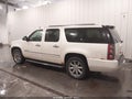 2009 GMC Yukon XL — photo 15 of 18 | VIN 1GKFK06279R209942
