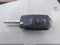 2012 Volkswagen Tiguan — photo 11 of 16 | VIN WVGAV7AX1CW537354