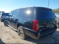 2009 Chevrolet Suburban 1500 — photo 3 of 16 | VIN 1GNFK363X9R280016