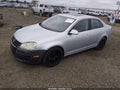 2008 Volkswagen Jetta — photo 2 of 11 | VIN 3VWRM71K58M069616