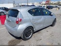 2013 Toyota Prius C — photo 4 of 18 | VIN JTDKDTB35D1539784