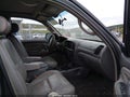 2004 Toyota Sequoia — photo 5 of 11 | VIN 5TDBT48A44S224475