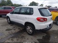 2011 Volkswagen Tiguan — photo 3 of 18 | VIN WVGAV7AX5BW561252
