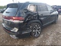2024 Volkswagen Atlas — photo 4 of 16 | VIN 1V2FR2CA4RC580749