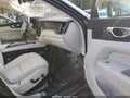 2022 Volvo XC60 — photo 5 of 19 | VIN YV4L12RK6N1088612