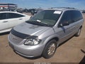 2002 Chrysler Town & Country — photo 2 of 15 | VIN 2C8GP74L62R714987