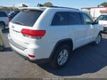 2015 Jeep Grand Cherokee — photo 4 of 16 | VIN 1C4RJFAG0FC787686