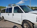 2004 Chevrolet Express 2500 — photo 13 of 16 | VIN 1GAHG39U941157881