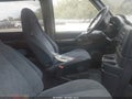 1998 Chevrolet Astro — photo 5 of 11 | VIN 1GNEL19W0WB172026