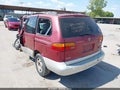 1998 Toyota Sienna — photo 3 of 11 | VIN 4T3ZF13C7WU032949