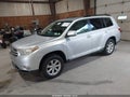 2012 Toyota Highlander — photo 2 of 18 | VIN 5TDBK3EH6CS126724