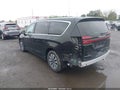 2024 Chrysler Pacifica — photo 3 of 16 | VIN 2C4RC1S7XRR104187