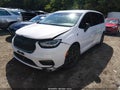 2024 Chrysler Pacifica — photo 2 of 16 | VIN 2C4RC1S74RR112186