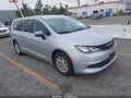 2022 Chrysler Voyager — photo 1 of 19 | VIN 2C4RC1CG7NR131095