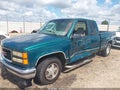 1997 GMC Sierra 1500 — photo 2 of 11 | VIN 2GTEC19R7V1521393