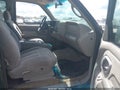 1997 GMC Sierra 1500 — photo 5 of 11 | VIN 2GTEC19R7V1521393