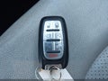2019 Chrysler Pacifica — photo 11 of 17 | VIN 2C4RC1BG9KR589847
