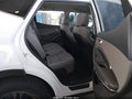 2018 Hyundai Santa Fe — photo 8 of 17 | VIN 5XYZU3LB8JG542579