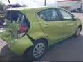2016 Toyota Prius C — photo 4 of 16 | VIN JTDKDTB33G1133751