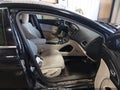 2016 Chrysler 200 — photo 5 of 14 | VIN 1C3CCCAB4GN181286