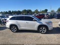 2015 Toyota Highlander — photo 13 of 16 | VIN 5TDDKRFH1FS214157