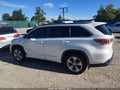 2015 Toyota Highlander — photo 14 of 16 | VIN 5TDDKRFH1FS214157