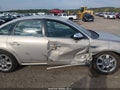 2009 Ford Taurus — photo 12 of 15 | VIN 1FAHP25W69G104705