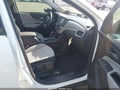 2018 Chevrolet Equinox — photo 5 of 16 | VIN 3GNAXHEV5JS639978