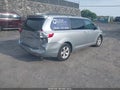 2017 Toyota Sienna — photo 4 of 17 | VIN 5TDKZ3DC3HS896422