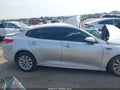 2017 Kia Optima — photo 12 of 15 | VIN 5XXGT4L3XHG127710