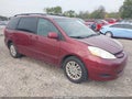 2009 Toyota Sienna — photo 1 of 11 | VIN 5TDBK22C19S027420