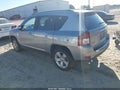 2015 Jeep Compass — photo 3 of 12 | VIN 1C4NJCEA1FD198532