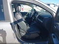 2015 Jeep Compass — photo 5 of 12 | VIN 1C4NJCEA1FD198532
