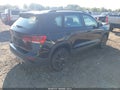 2022 Volkswagen Taos — photo 4 of 18 | VIN 3VVDX7B20NM024342