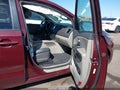 2018 Kia Sedona — photo 5 of 16 | VIN KNDMB5C16J6381896