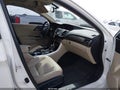 2017 Honda Accord — photo 5 of 16 | VIN 1HGCR2F85HA305237