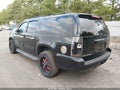 2010 Chevrolet Suburban 1500 — photo 3 of 17 | VIN 1GNUKJE31AR235063