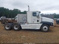 2002 Freightliner Conventional — photo 13 of 15 | VIN 1FUJBBA812PJ88304