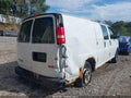 2008 GMC Savana — photo 4 of 16 | VIN 1GTFG15XX81234654