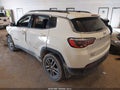 2018 Jeep Compass — photo 3 of 16 | VIN 3C4NJDBB2JT255696