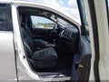 2016 Toyota Highlander — photo 5 of 17 | VIN 5TDYKRFH5GS141619