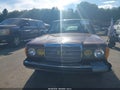 1983 Mercedes-Benz 240 — photo 6 of 11 | VIN WDBAB23A1DB411771