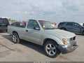 2000 Toyota Tacoma — photo 1 of 17 | VIN 4TANL42N0YZ641150