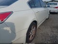2009 Acura TL — photo 14 of 16 | VIN 19UUA86219A002001