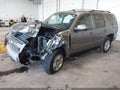 2014 Chevrolet Tahoe — photo 2 of 15 | VIN 1GNSKBE09ER122051