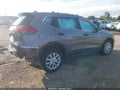2017 Nissan Rogue Sport — photo 4 of 17 | VIN 5N1AT2MV2HC817554